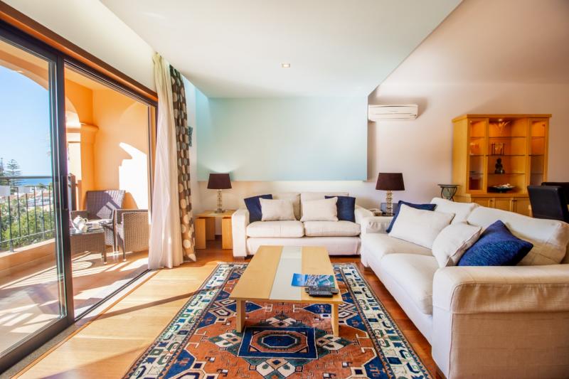 Baia da Luz 22-2B - 2+1 luxury penthouse with great sea views