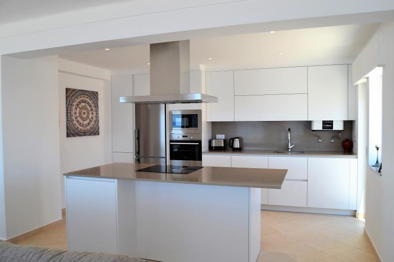 Vista Oceano - Praia da Luz (RS-3D)