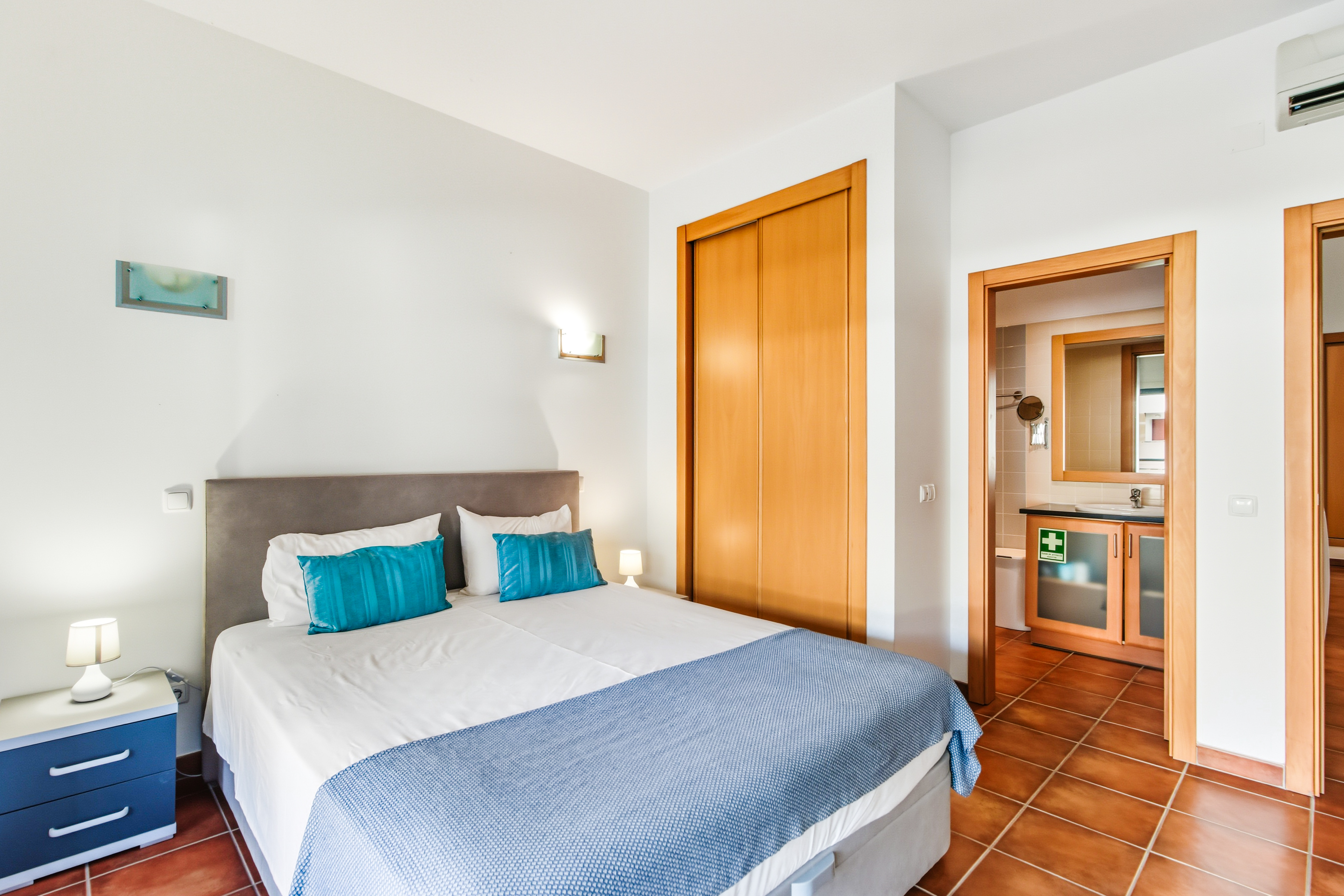 Marina Park beautiful 3 Bedroom Apt (GP804)