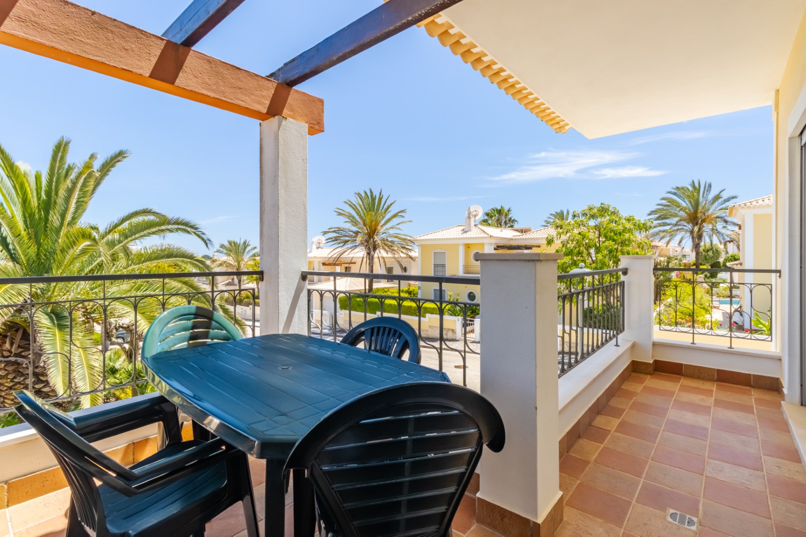 Porto de Mos 3 bed apartment (SK1) - Annual let