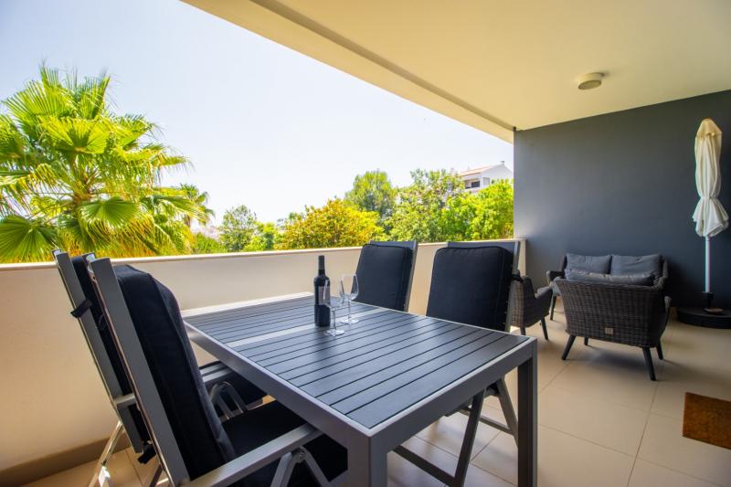 Marina Village 2 bedroom apartment (SS4-0F)