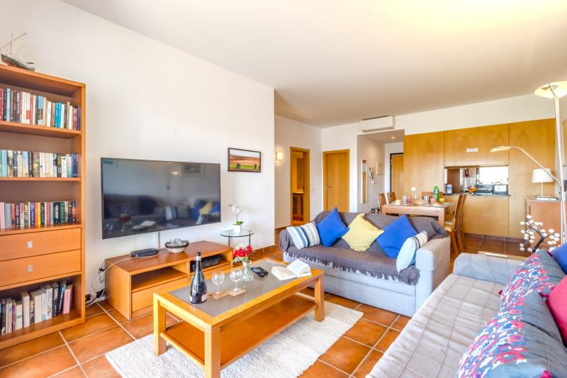 Marina Park 1 bedroom apartment (LS 722)