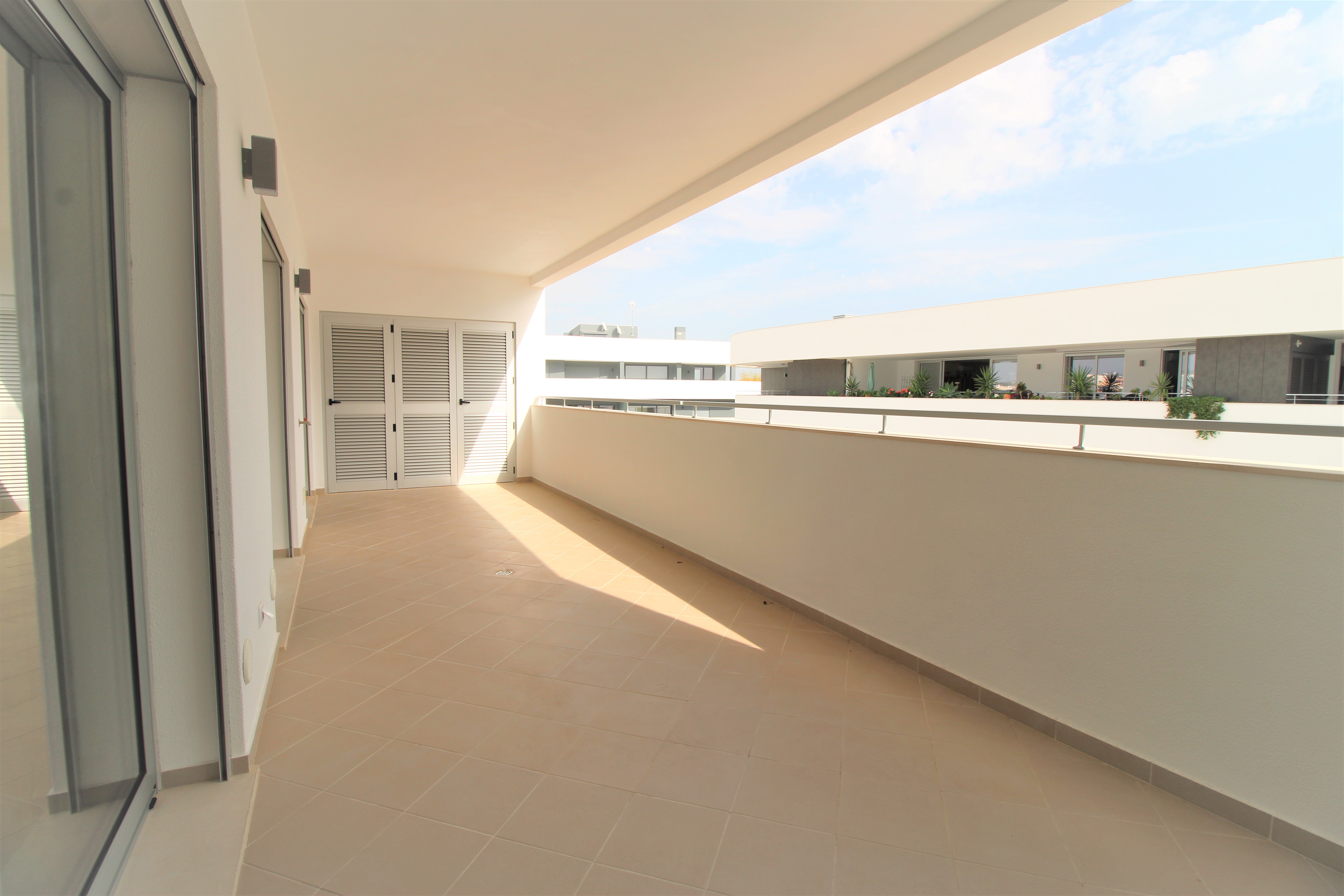 Horta do Galvão Unfurnished T2 apartment (JN) - Annual let (NM)