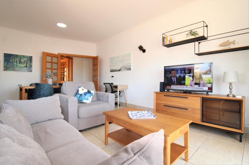 Albasul Penthouse (JM.2-2E)