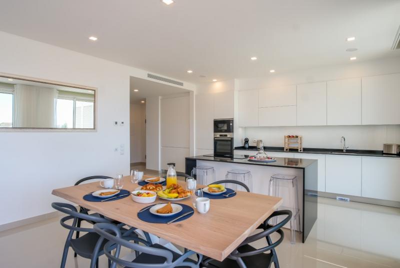 Adega luxury 3-bedroom apartment, Lagos (BK-2-2B)