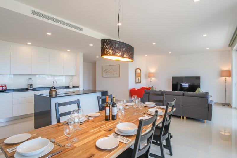 Adega luxury 3-bedroom apartment, Lagos (CI-2-1A)