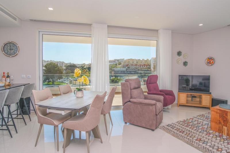 Adega luxury 2-bedroom apartment, Lagos (LD-6-2B)