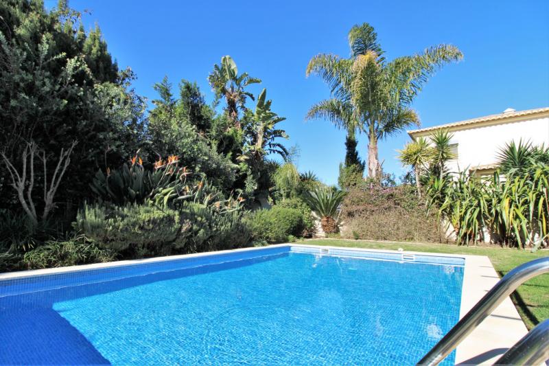 Jardim das Borboletas, Marques da Luz