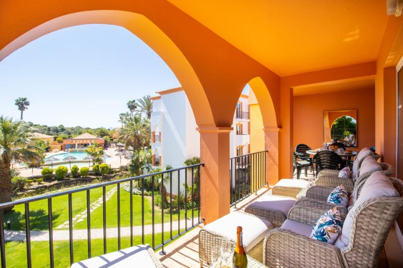 Jardim da Meia Praia Resort - The Vista 3 bedroom apartment (Sagres 202)