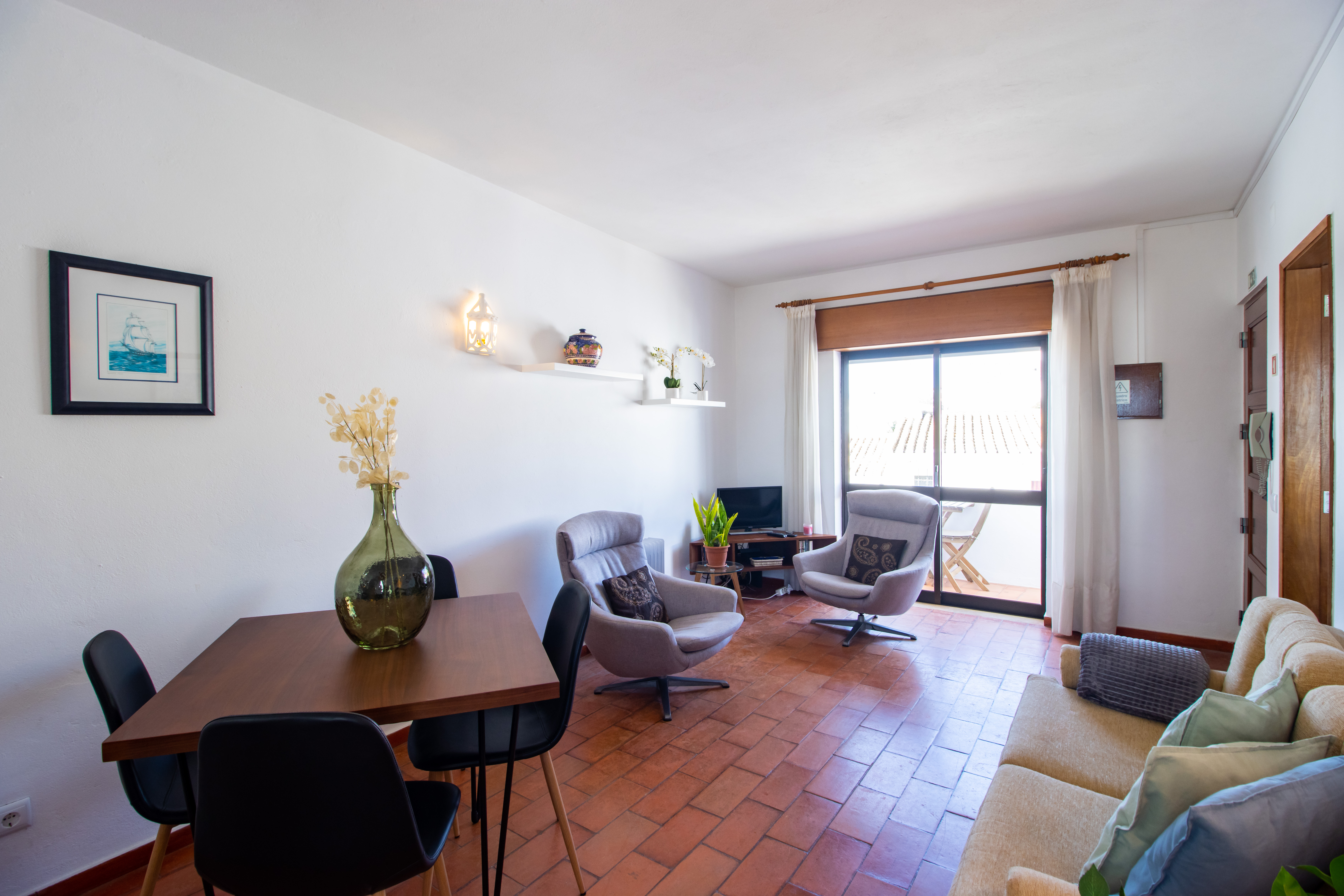 T1 in Praia da Luz with sea view - Annual Let