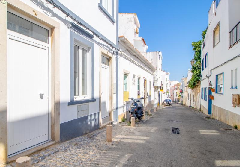 Casinha Oliveira First Floor (AH74)