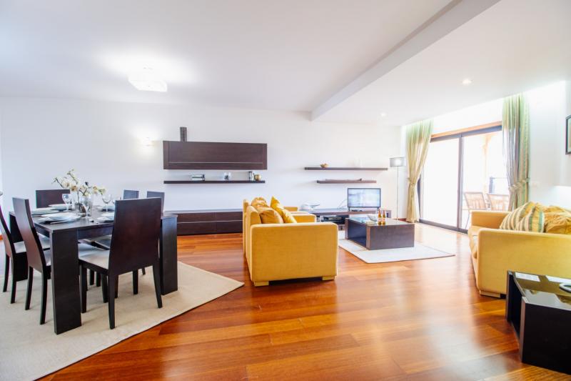 Baia da Luz 15-2C - Seaview Penthouse