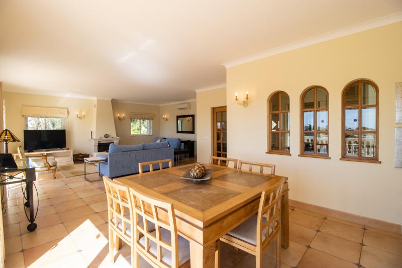 Parque da Floresta villa 209 with pool on golf resort