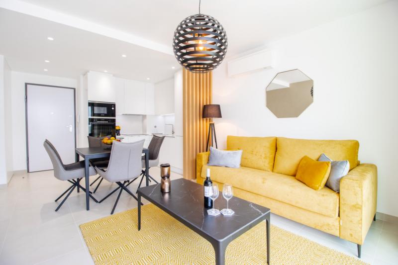 Magnifique 1 bedroom apartment (2C)