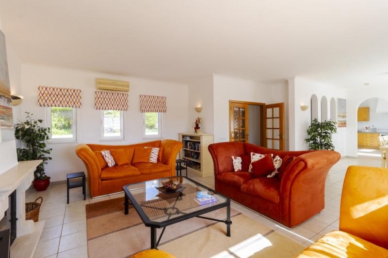 Parque da Floresta 208 - three bedroom villa with private pool