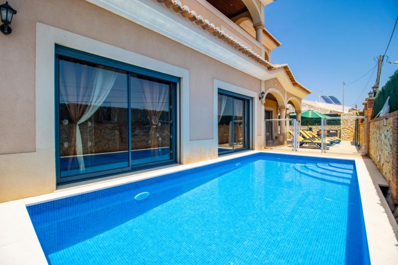 Casa dos Sonhos - with pool, BBQ and pizza oven