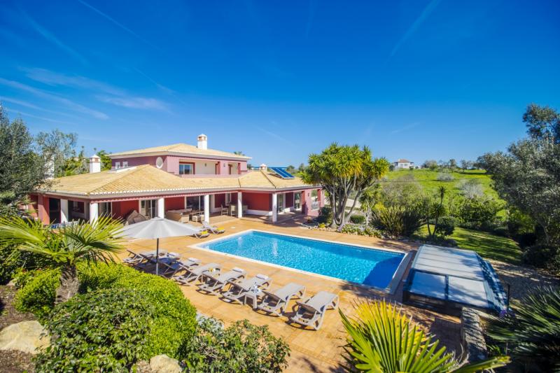 Villa Carvalho near Porto de Mos beach and golf in Lagos