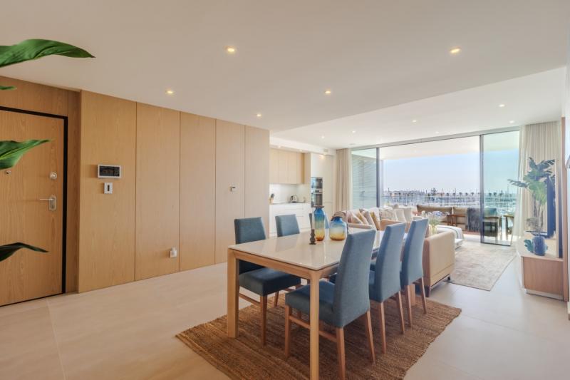 Seaside Marina Retreat (SK3-3B)