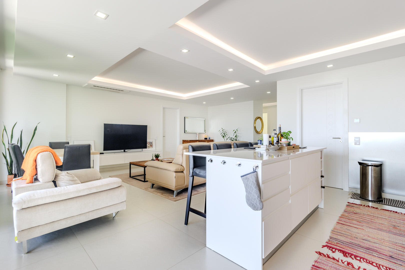 Amazing T3 in Bay Residence Sea View (LHN) - Annual Let