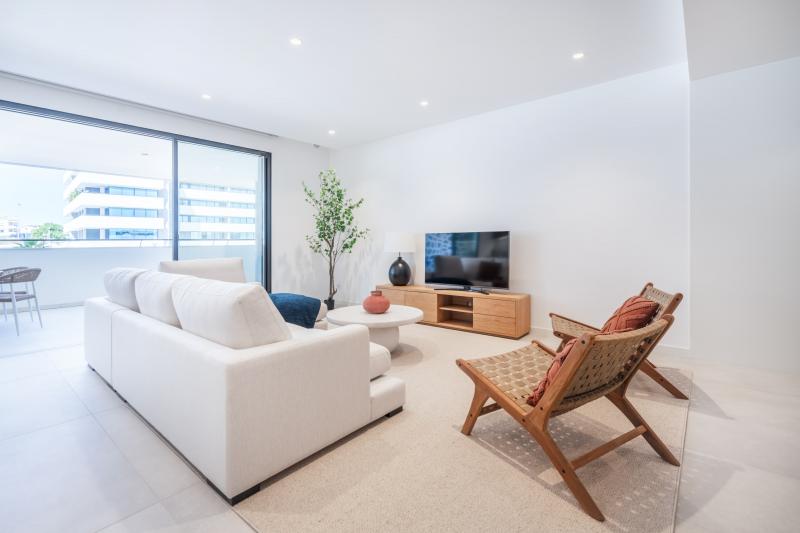 Brand New Luxurious T2 in Santa Maria (MB) - Annual Let