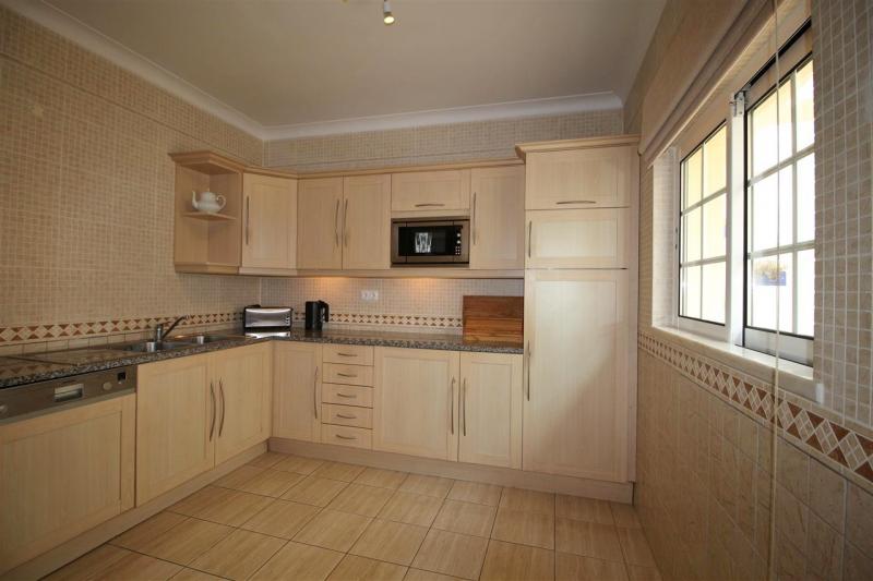 BPA5533-T - QEV-128-1M