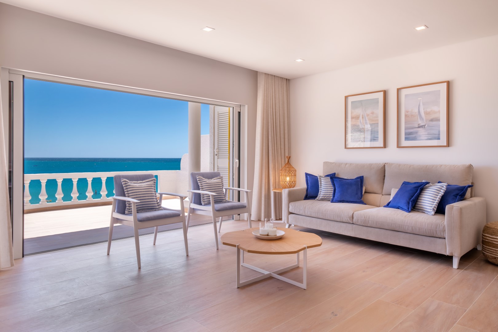 Beach View Apartment Praia da Luz by Blue Diamond (24-1F)