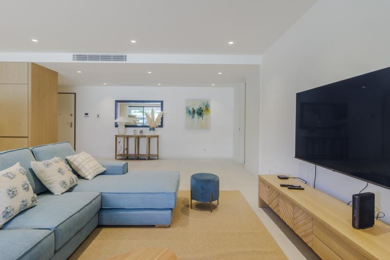 Stunning Santa Maria II (SM3-0E)