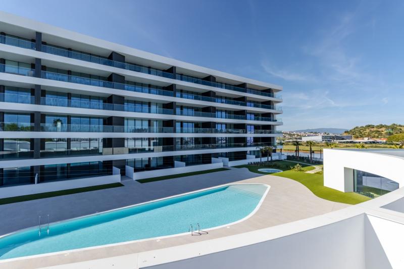 Dona Maria II Marina Charm (AS1-4A)