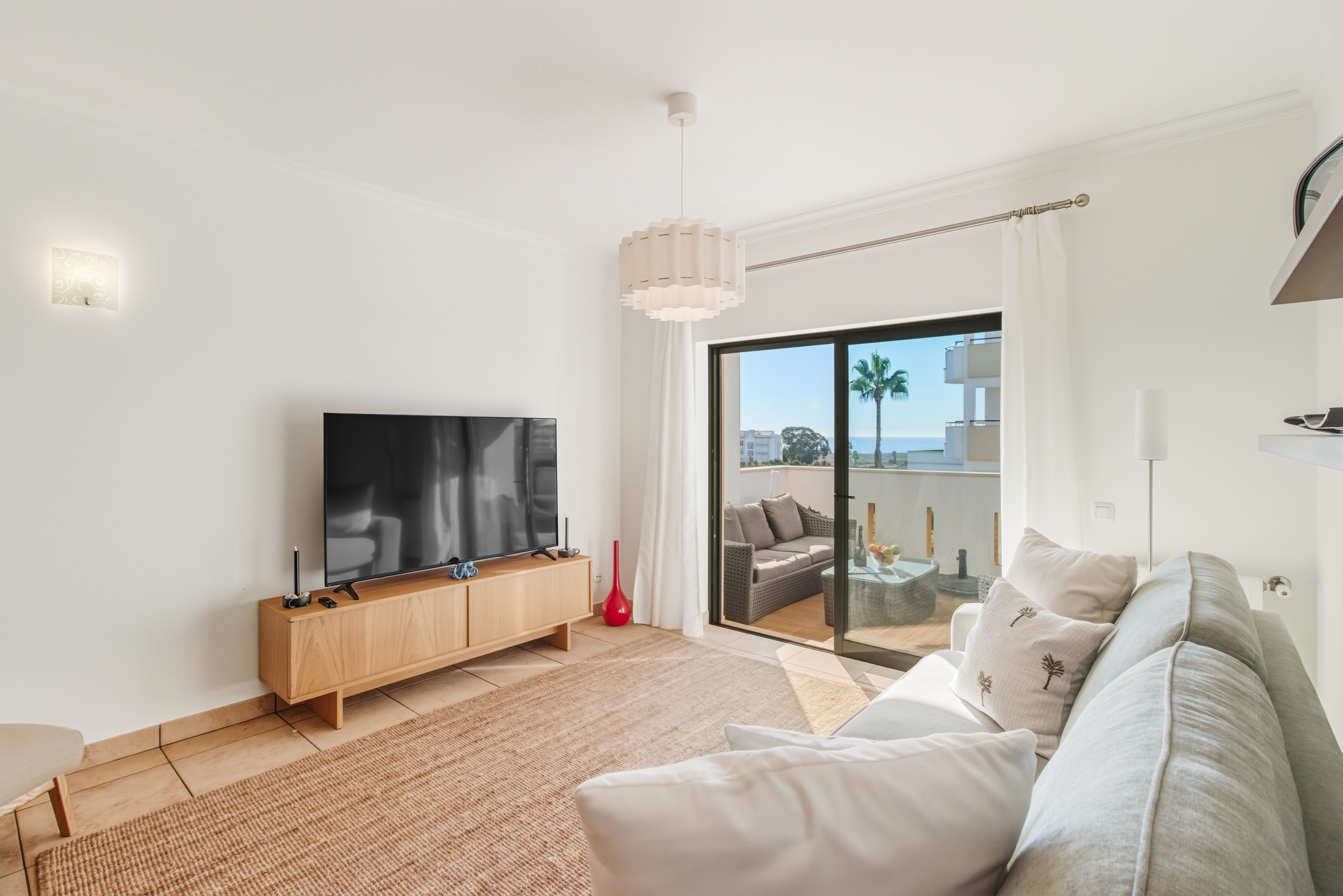 Albamar apartment - pool and sea view