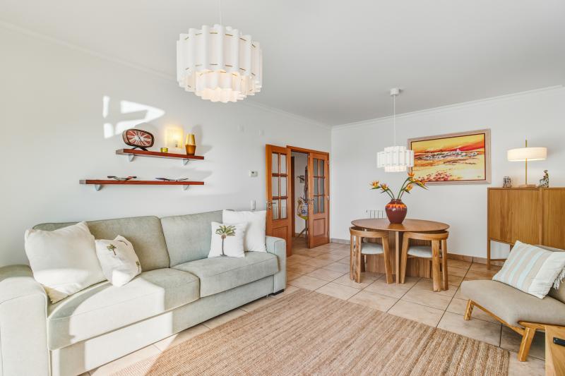 Albamar apartment - pool and sea view