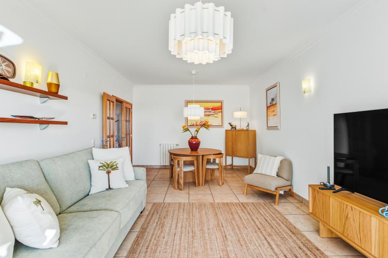 Albamar apartment - pool and sea view