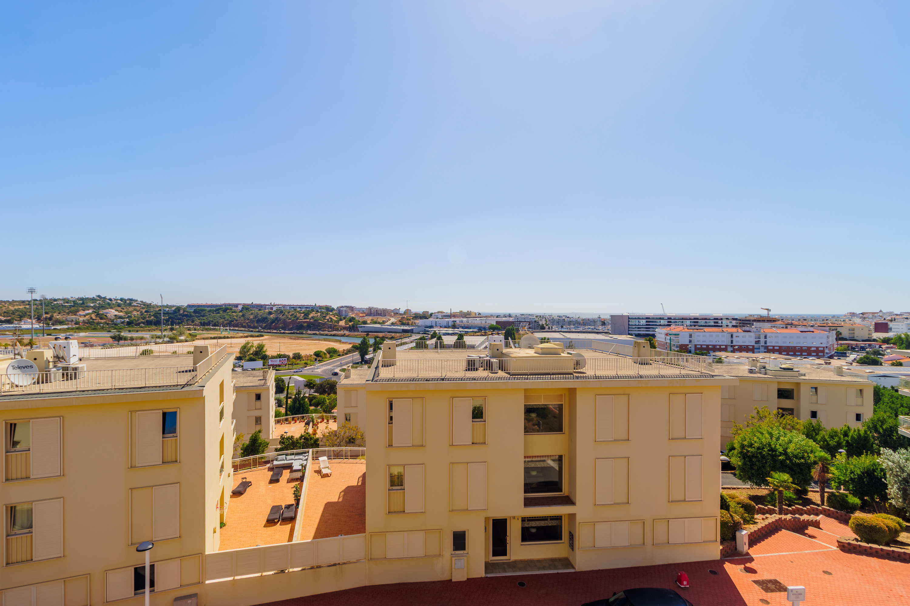 Varandas de S. Joao 2 bedroom apartment with Panoramic Views (JD) - Annual Let