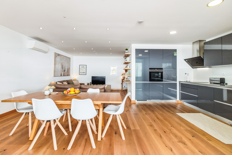 Stylish Les Jardins Apartment - 1E