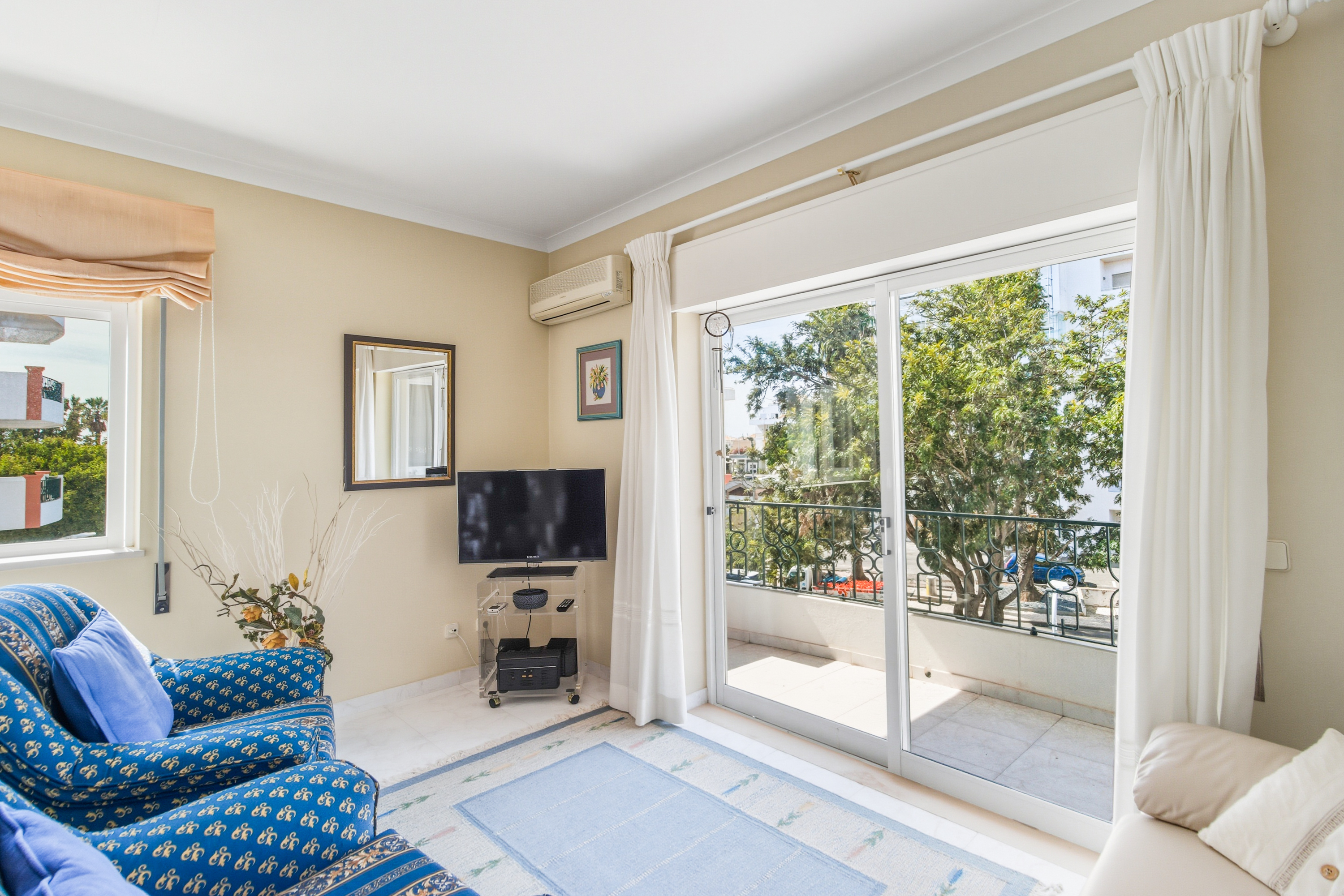 One bedrom in great location (IF) - Annual Let