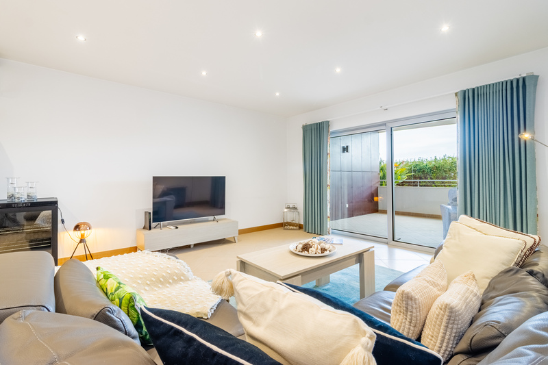 Porto de Mos Beach Luxury (4-0J, MR)