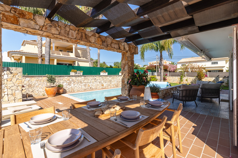 Casa do Acaso · Villa with Private Pool