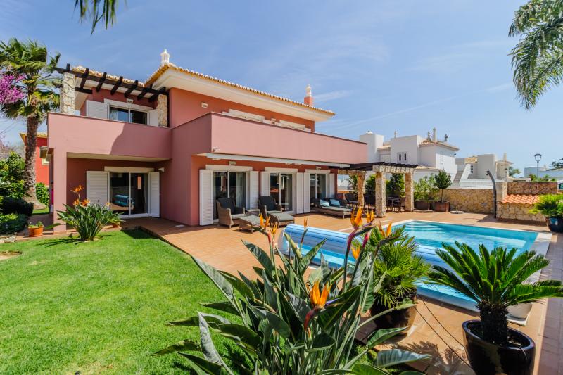 Casa do Acaso · Villa with Private Pool