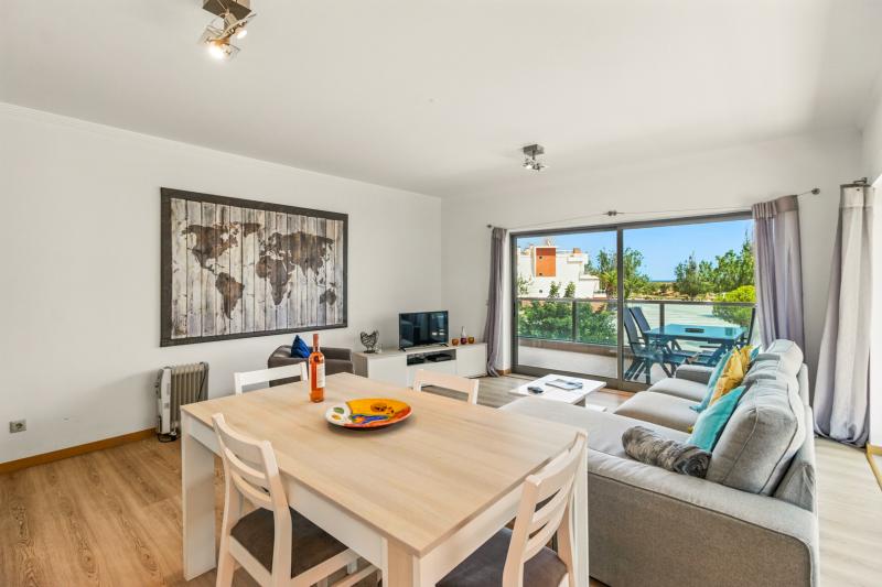 Aquarium 1D, near Marina and beach