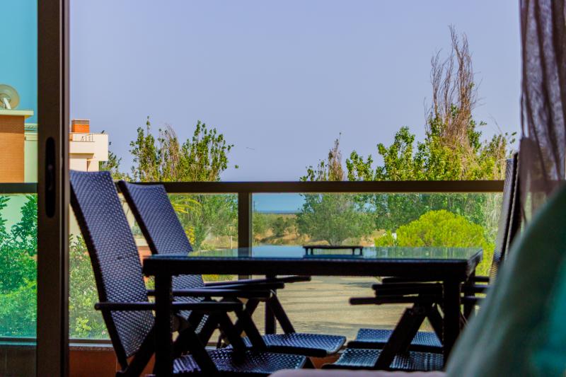 Aquarium 1D, near Marina and beach