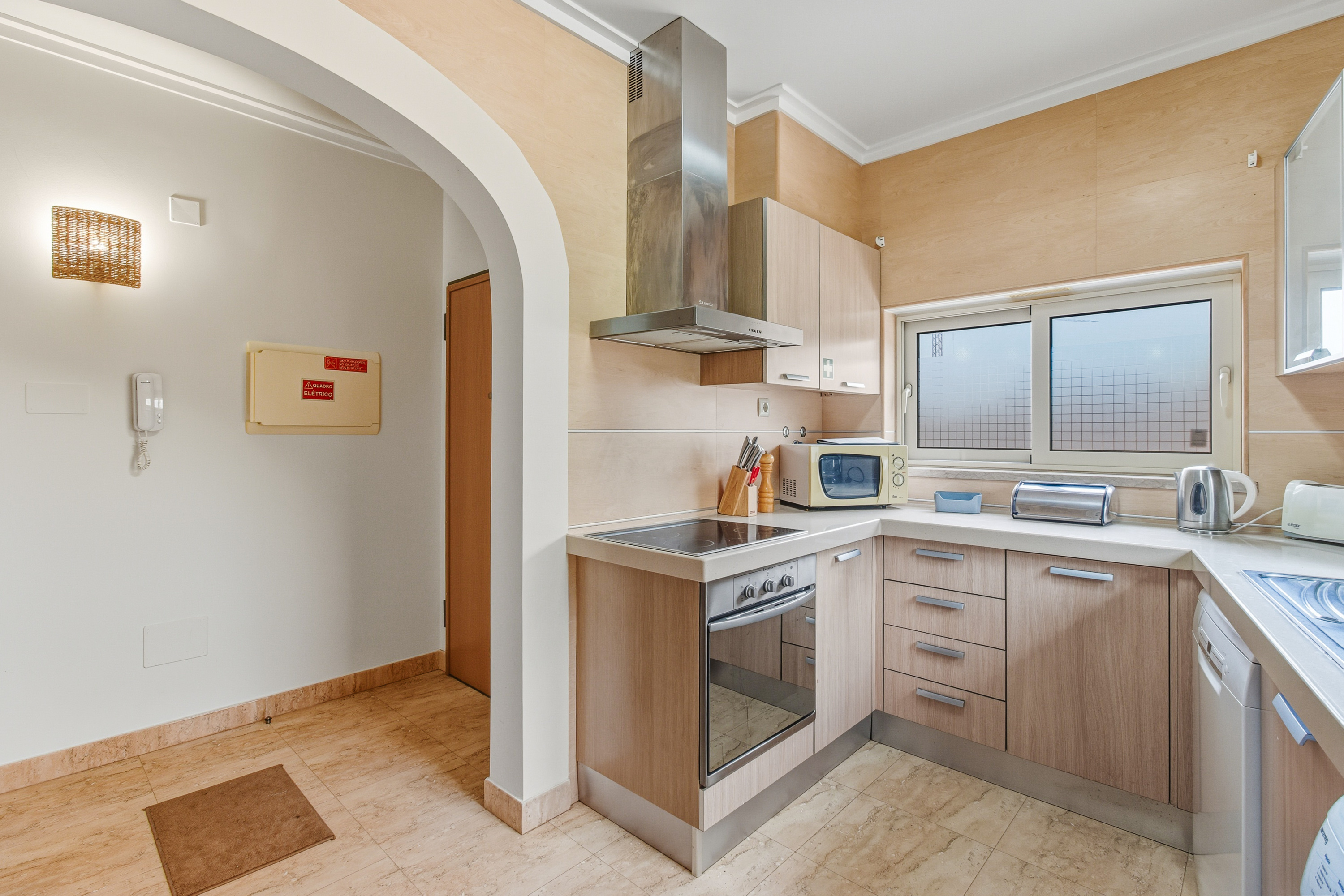 Cosy one bedroom near Burgau beach (JN) - Annual Let(NM)