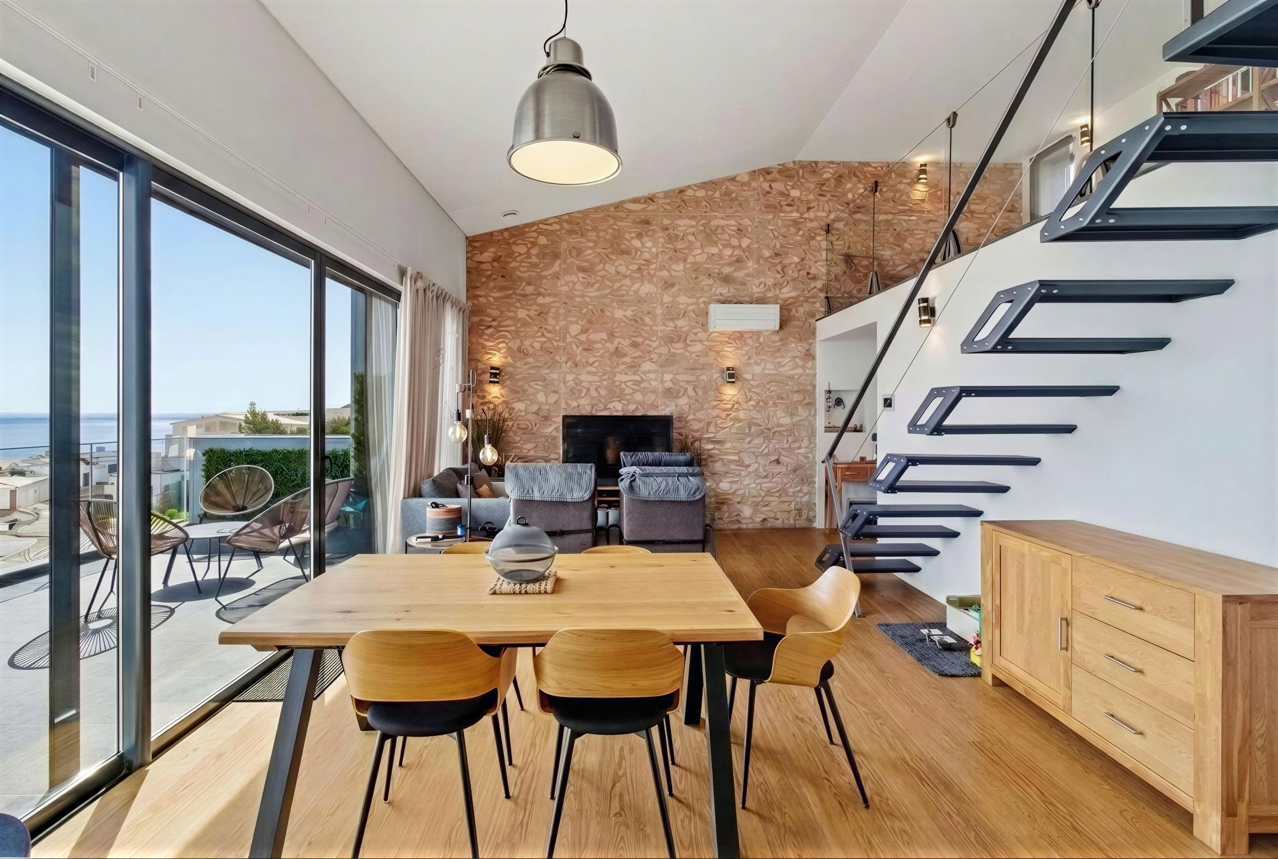 BPA5671 - Salema Artur Rego