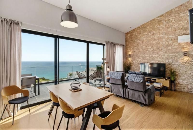 BPA5671 - Salema Artur Rego