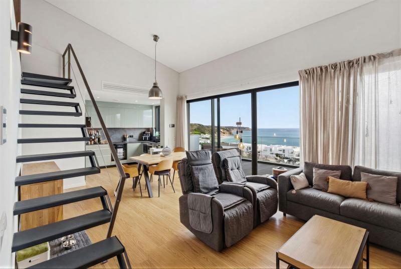 BPA5671 - Salema Artur Rego