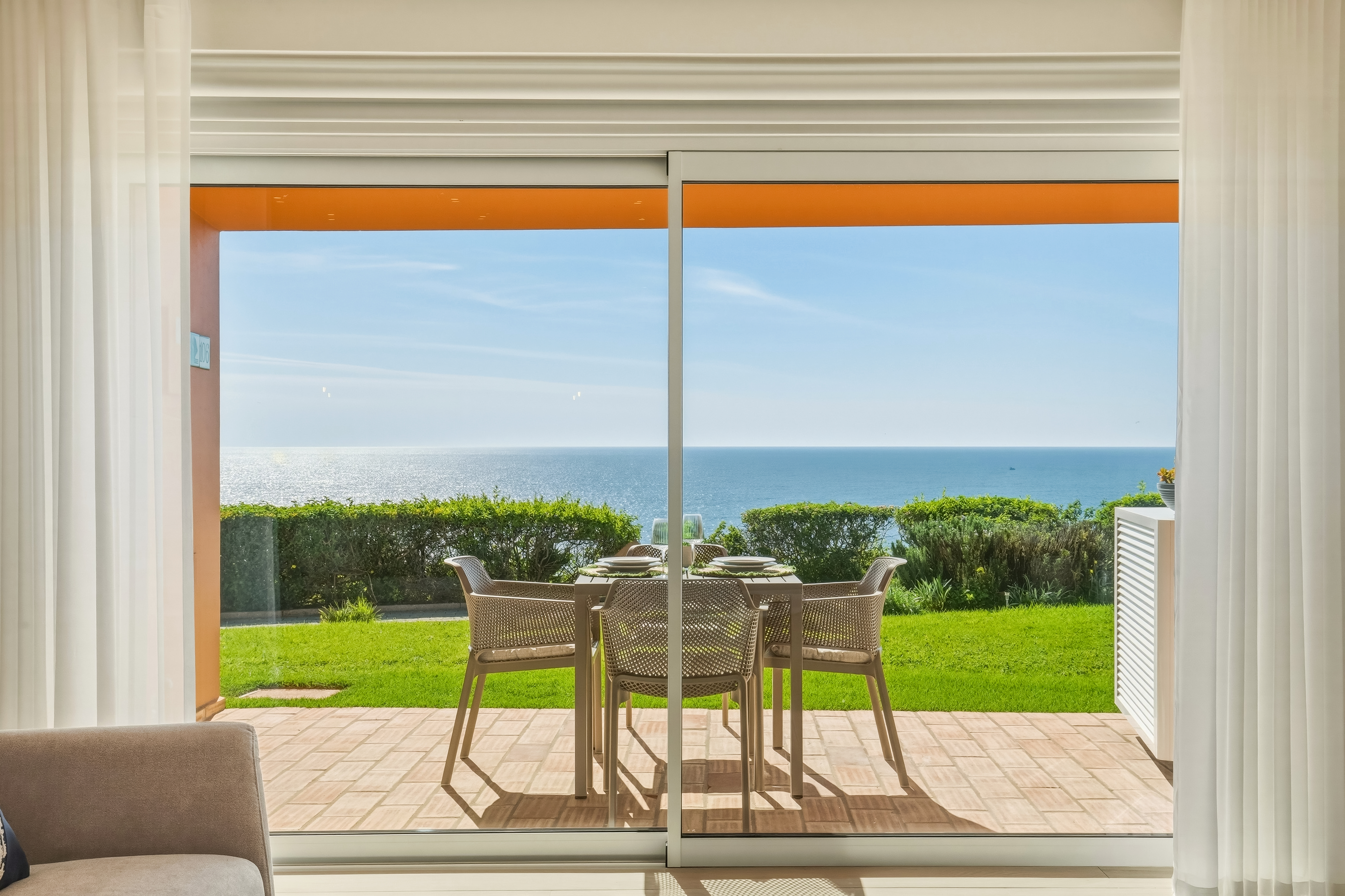 The Oceanfront Studio Luz (VR106)