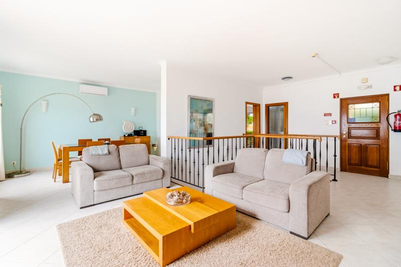 BPA5661 (The View O14)